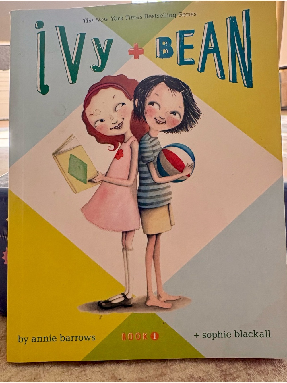 Chronicle Books Ivy + Bean Illustrated Cover — Pink, Blue, Yellow